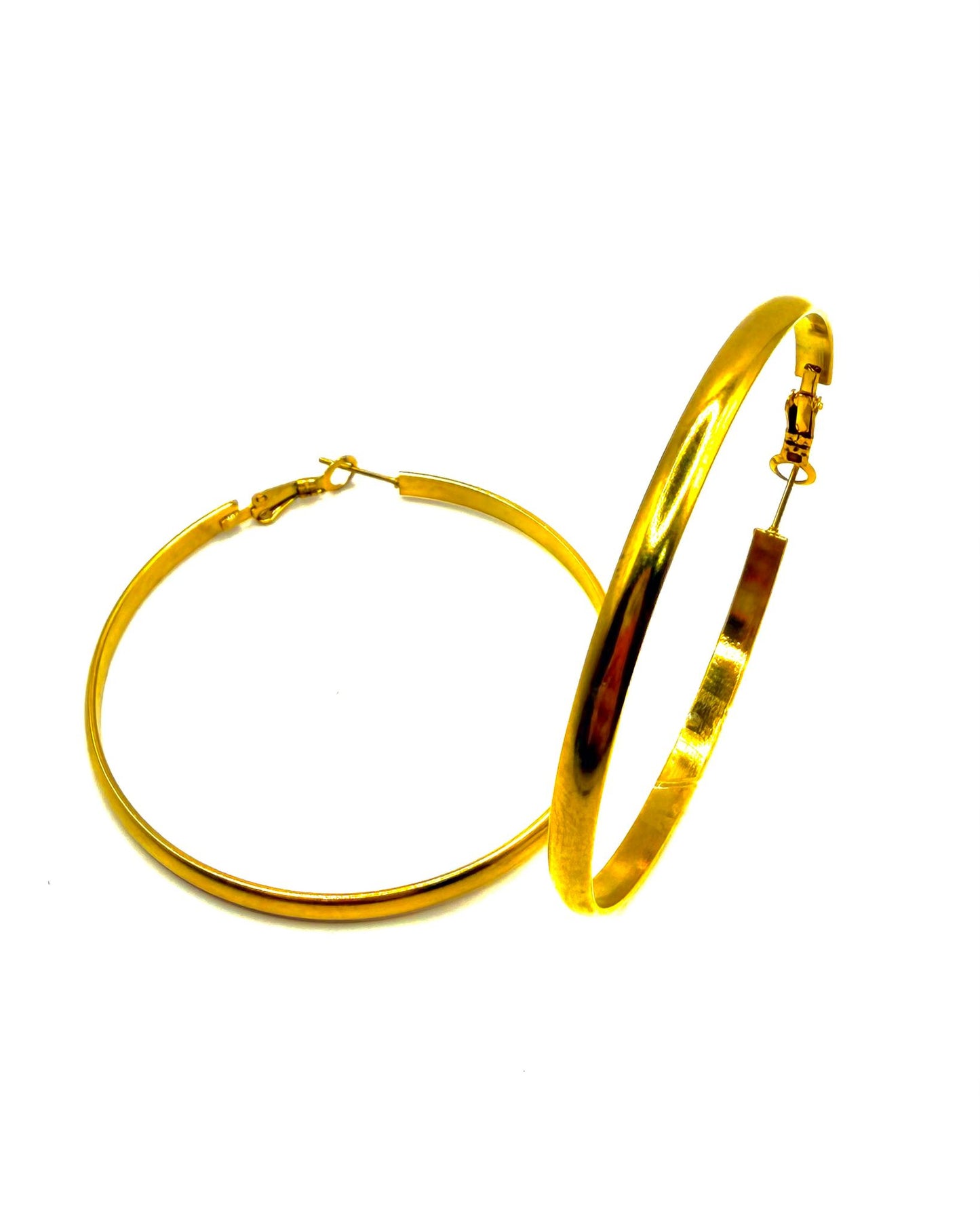 Must Earrings Gold